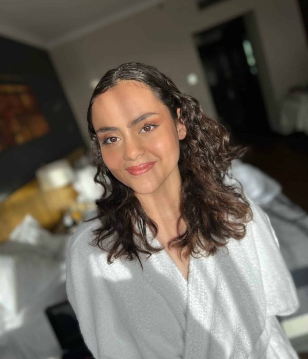 Facetune_11-03-2024-11-52-01